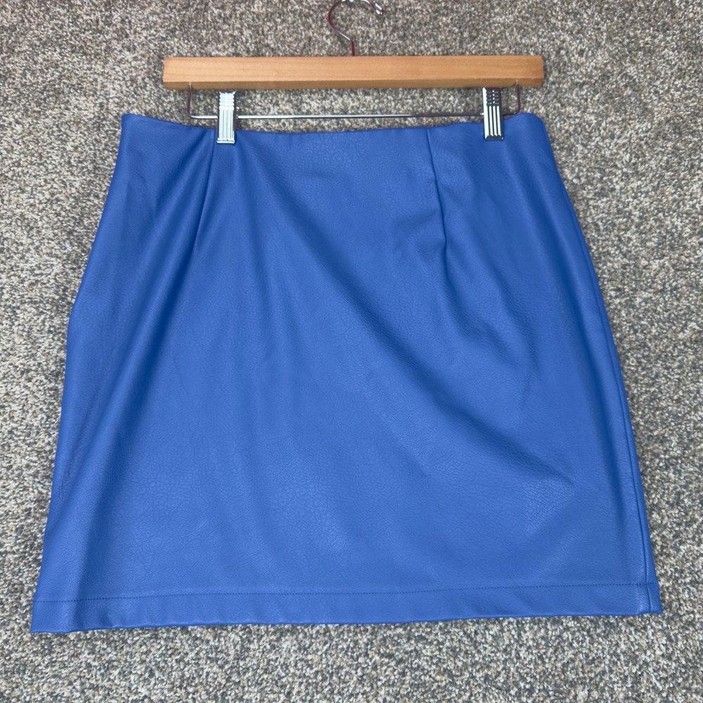 Adidas Originals Womens Blue Faux Leather Mini Skirt Trefoil Logo‎ M Streetwear - Picture 5 of 11
